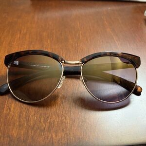 Marilyn Monroe Brown and Gold Sunglasses